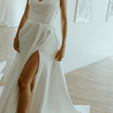 Monolo Wedding Dress