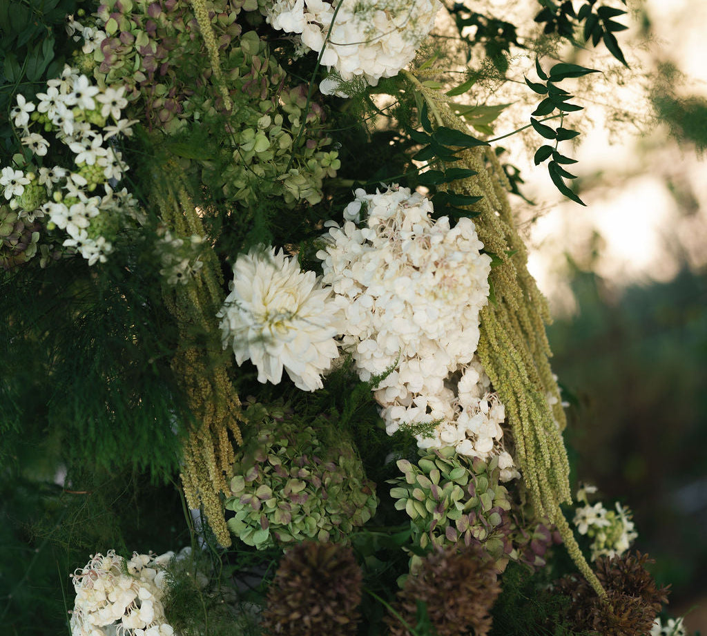 LEAF & BLOOM FLORALS