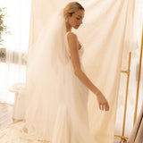 EVELYN VEIL