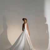 HEIRLOOM WEDDING DRESS