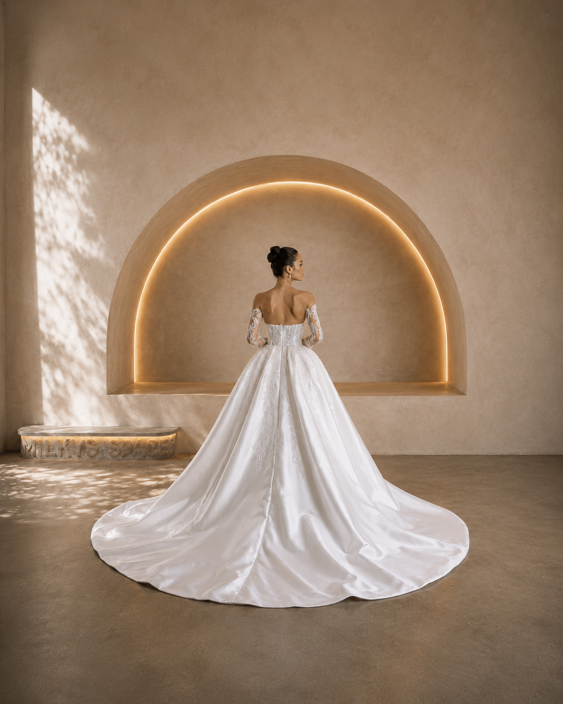 Palace wedding dress voluminous ball gown skirt bridal dress